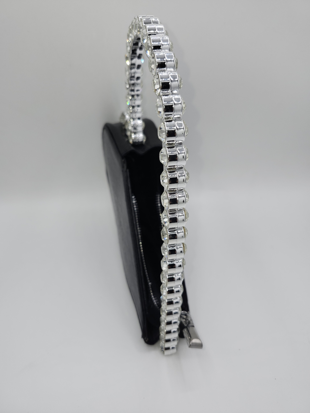 Purse Rhinestone-Trim Black Heart Wristlet - Picture 4 of 9